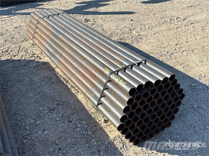  Quantity of (70) 7 ft 2 3/8 Pipe (Unused) Montacargas y elevadores de material