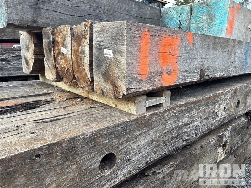  Quantity of (8) 4 ft x 15' ft x 12 In Crane Mats Parti e equipaggiamenti per Gru