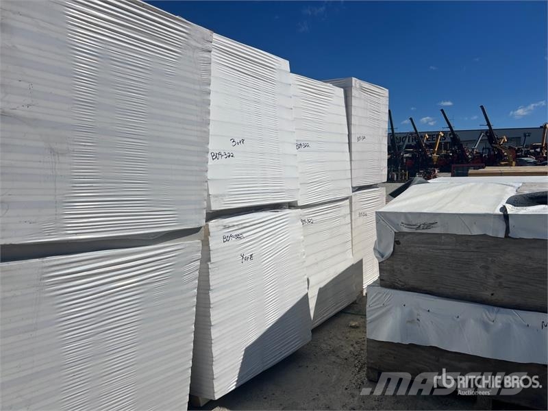 Quantity of (8) 48in x 48 in Polyiso Insulation Seilwinden, Bauaufzüge und Lastenaufzüge