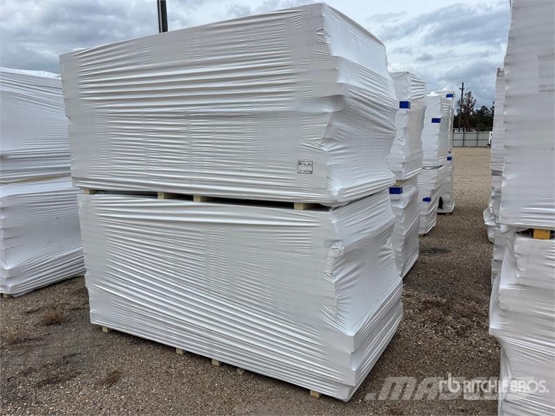 Quantity of (8) 96 in x 48 in Polyiso Insulation Vintsid, telfrid ja materjaliliftid