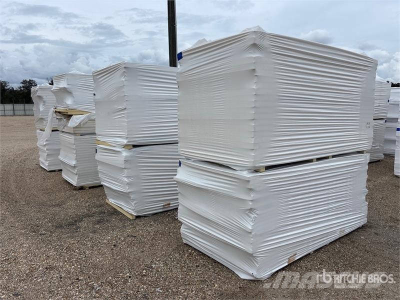 Quantity of (8) 96 in x 48 in Polyiso Insulation Підйомно-транспортне обладнання і вантажні ліфти