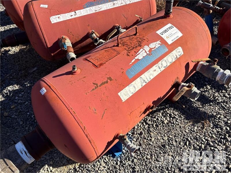 Quantity of (8) Air Tanks Andre komponenter