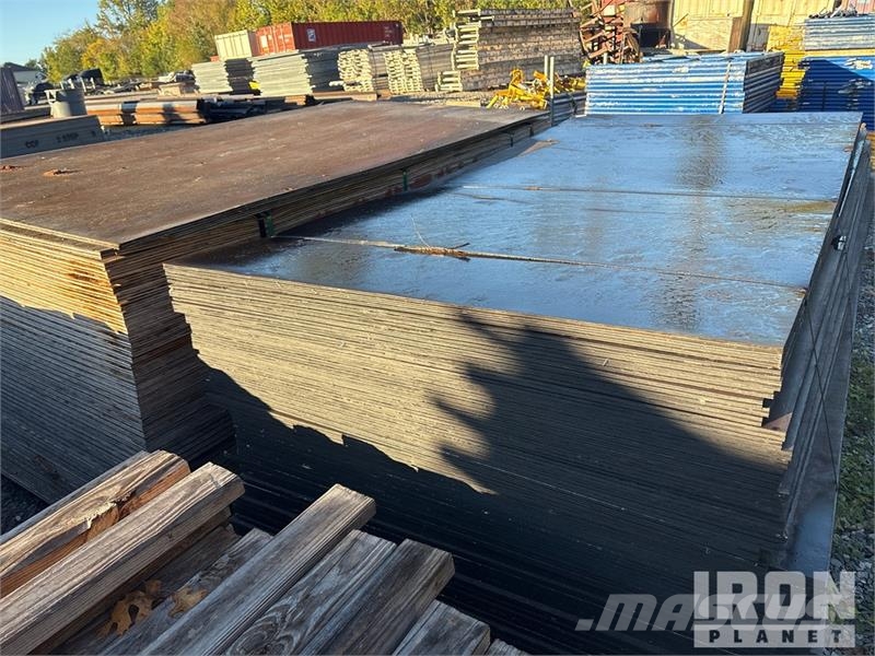 Quantity of (8) Pallets of Construction Materials Vitle, dvigala in gradbeni dvižni sistemi