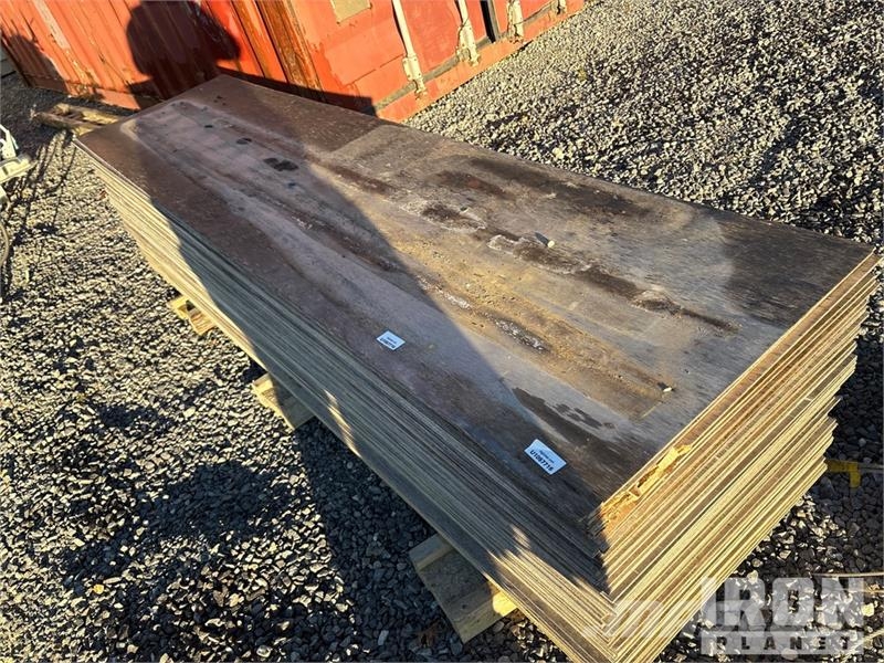 Quantity of (8) Pallets of Construction Materials Vitle, dvigala in gradbeni dvižni sistemi
