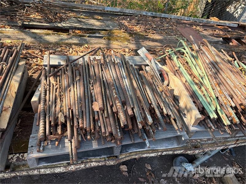 Quantity of (8) Pallets of miscellaneous pre bent 建設機械 - その他