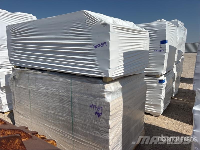  Quantity of (8) Pallets of 96 in x 48 in Polyiso I Αναβατόρια και ανυψωτήρες υλικών