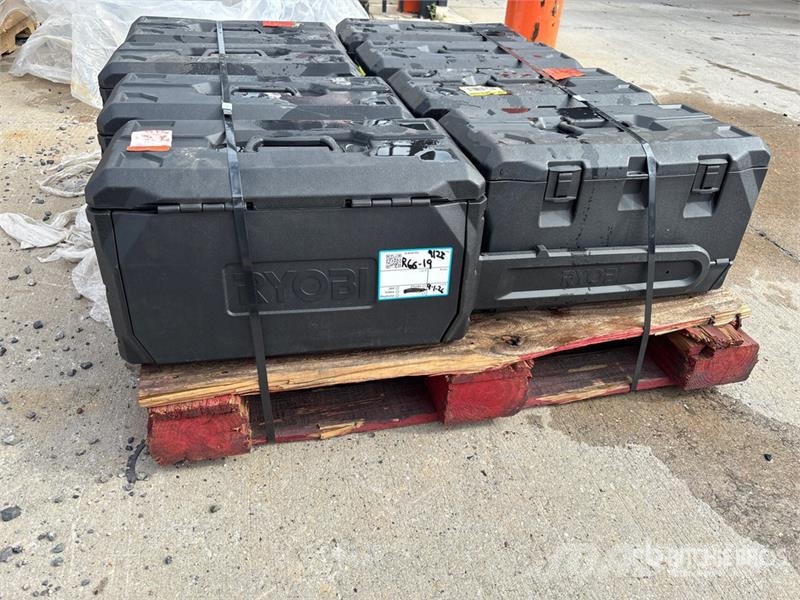 Quantity of (8) Ryobi 18 in Chain Saw Moottori- ja raivaussahat