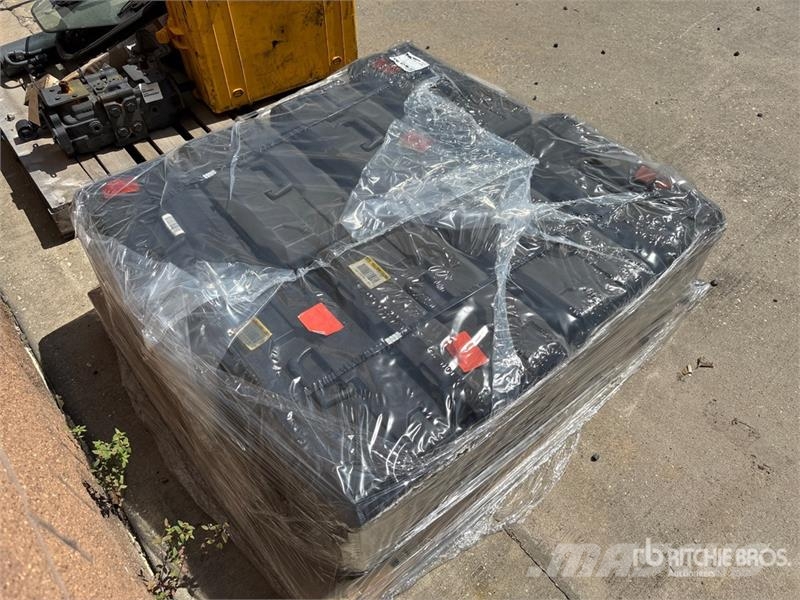 Quantity of (8) Ryobi 18 in Chain Saw (Unused) Kettensägen und Räumsägen
