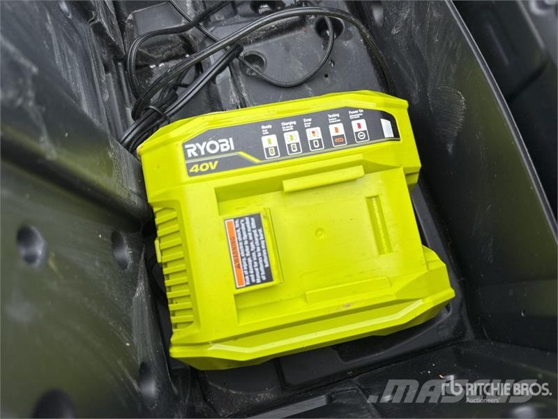 Quantity of (8) Ryobi 18 in Chain Saw Motosierras y desbrozadoras