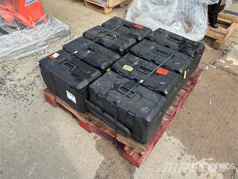 Quantity of (8) Ryobi 18 in Chain Saw Moottori- ja raivaussahat