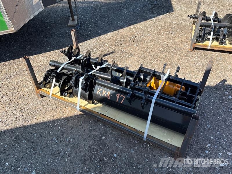 Quantity of (8) VICSEC VCA-8 Mini Excavator Attac 其他组件