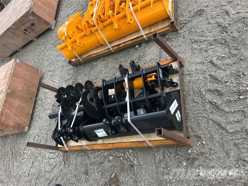 Quantity of (8) VICSEC VCA-8 Mini Excavator Attac Outros componentes