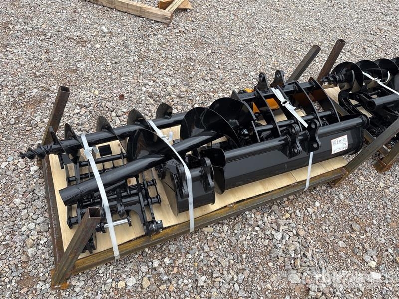  Quantity of (8)  VICSEC VCA-8 Mini Excavator Attac مكونات أخرى