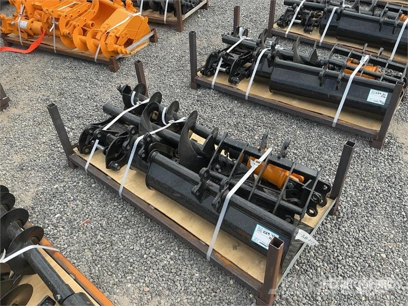 Quantity of (8) VICSEC VCA-8 Mini Excavator Attac Outros componentes