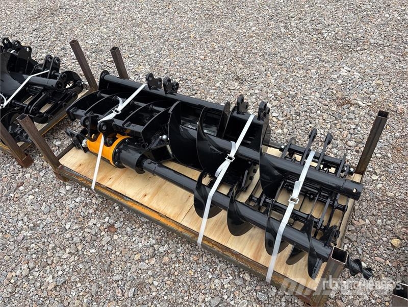 Quantity of (8) VICSEC VCA-8 Mini Excavator Attac مكونات أخرى