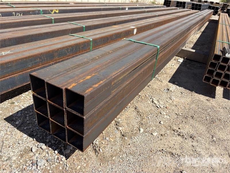 Quantity of (9) 3 in x 3 in x 23 ft Square Tubing Utovorne dizalice, vitla i dizala za materijal