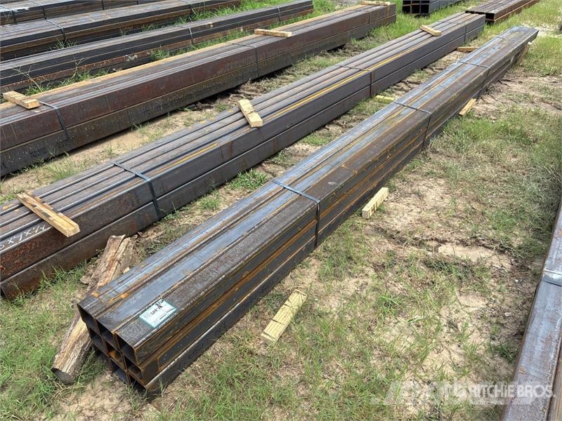  Quantity of (9) 4 in x 4 in Square Tube مكونات أخرى
