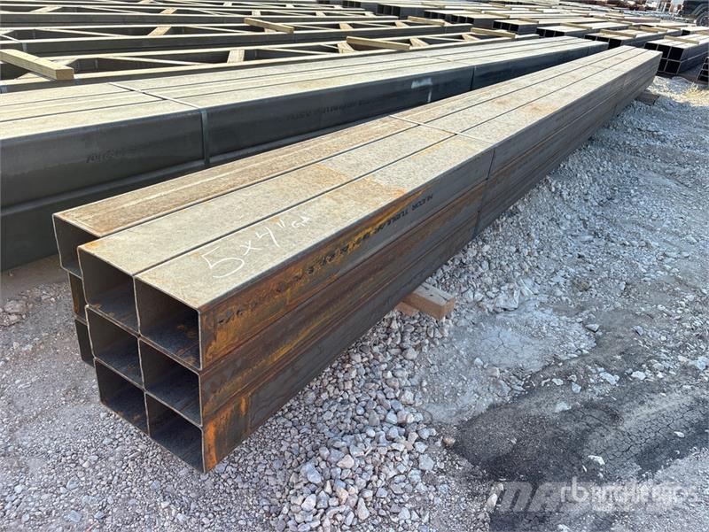  Quantity of (9) 5 in x 4 in x 20 ft 11 GA Rectangl Αναβατόρια και ανυψωτήρες υλικών