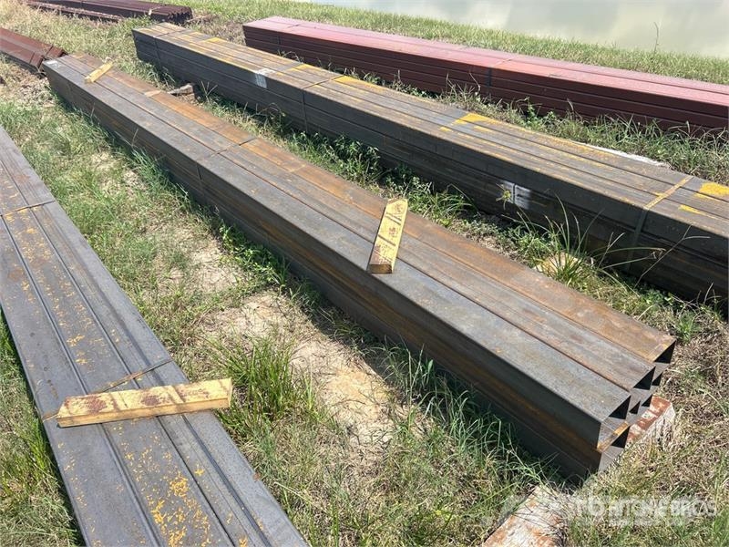 Quantity of (9) 5 in x 4 in x 19 ft Rectangle Tubi Other components