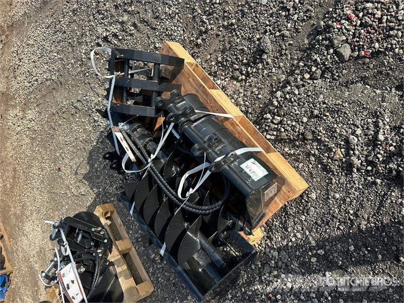 Quantity of (9) AGT 12EX-ATA Mini Excavator Attac その他部品