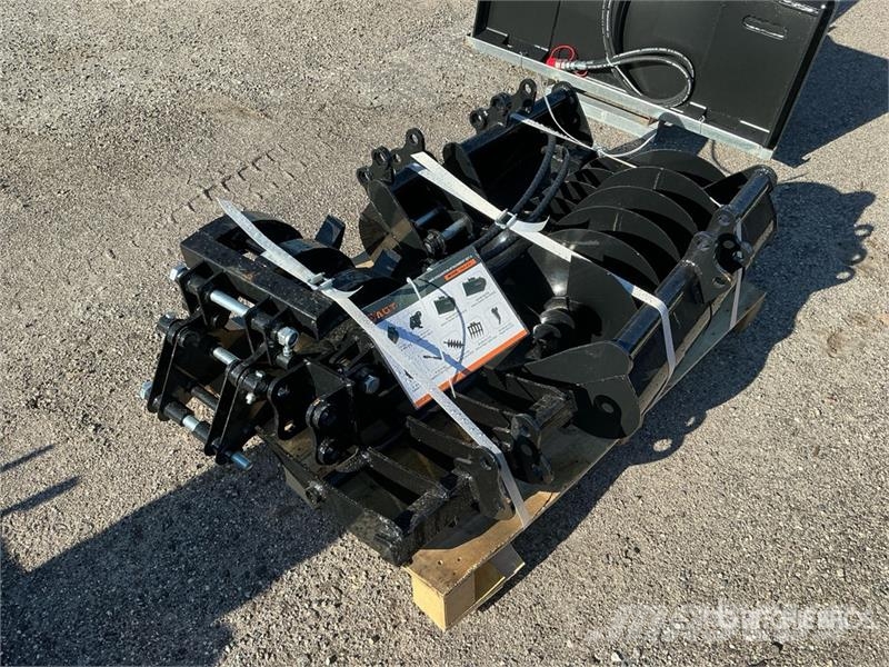 Quantity of (9) AGT 12EX-ATA Mini Excavator Attac 其他組件