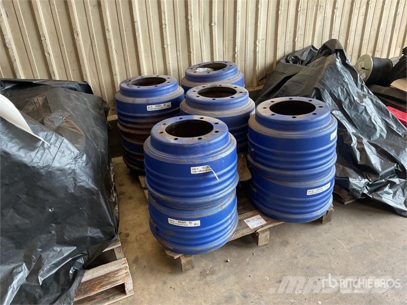  Quantity of (9) Brake Drums Transport - Inne