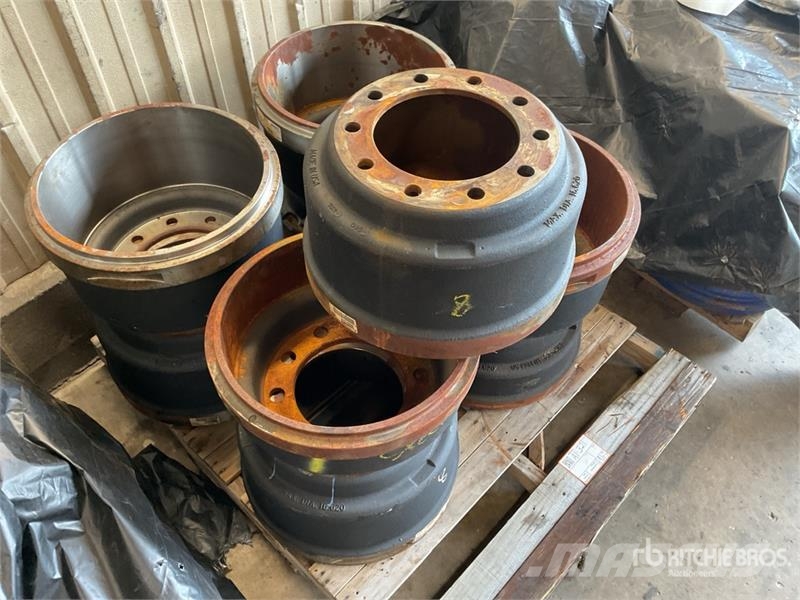  Quantity of (9) Brake Drums Transport - Inne