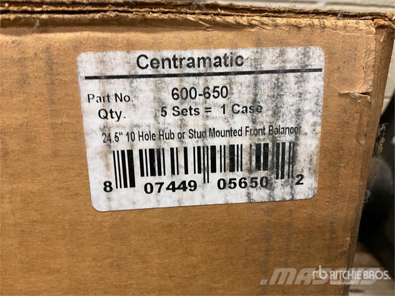 Quantity of (9) Centramatic Wheel Balancers Коммерческий транспорт - Другие