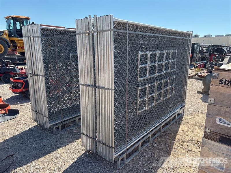  Quantity of 9 ft 7 in x 5 ft 10 in Chain Link Site Other components