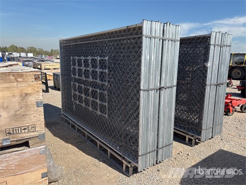  Quantity of 9 ft 7 in x 5 ft 10 in Chain Link Site Other components