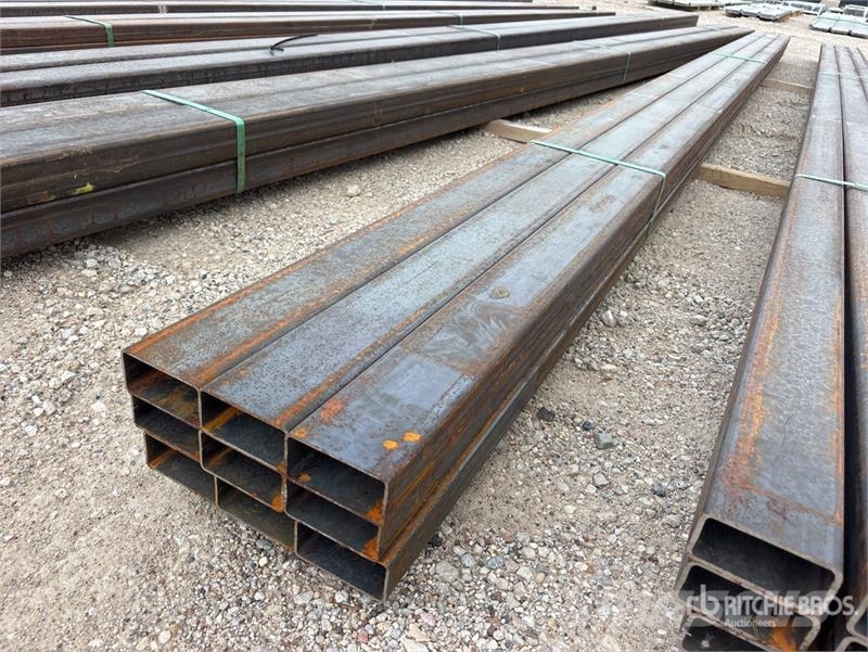  Quantity of (9)  Kit Containers 2 in x 4 in x 22 f المصاعد والرافعات المادية