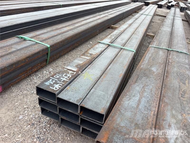  Quantity of (9)  Kit Containers 2 in x 4 in x 22 f المصاعد والرافعات المادية