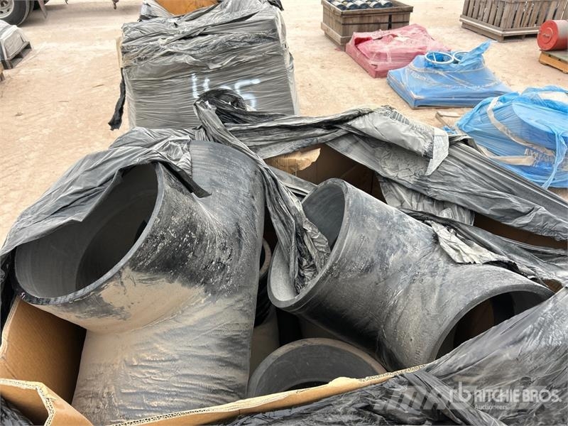  Quantity of (9) Miscellaneous Fittings, Valves, Pl Otros