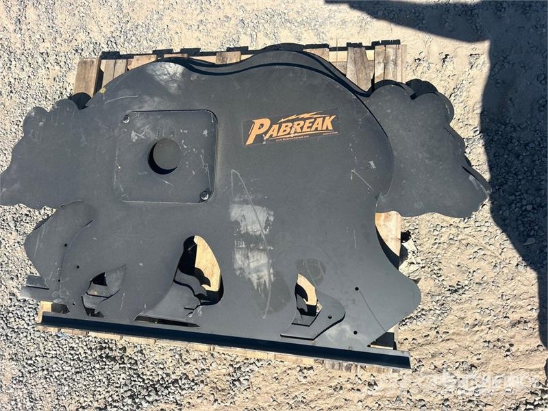 Quantity of (9) PABREAK SST23 Shooting Targets (U مكونات أخرى