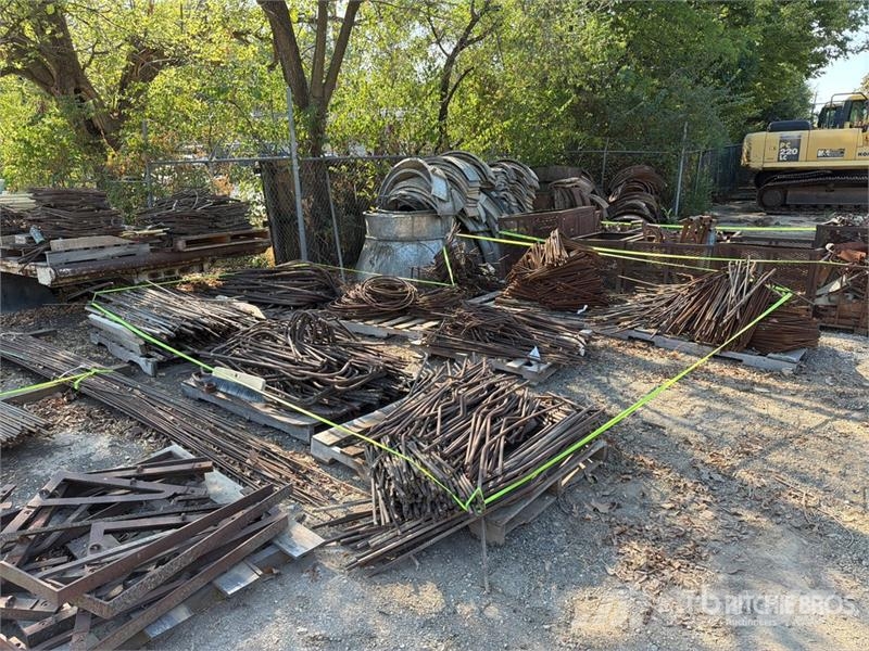  Quantity of (9) Pallets of 9 pallets of pre bent r Costruzioni - Altro