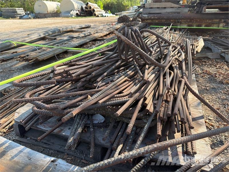  Quantity of (9) Pallets of 9 pallets of pre bent r Costruzioni - Altro