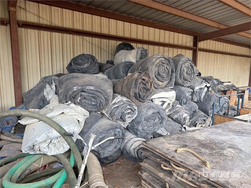  Quantity of (95) Concrete Blankets 吊車起重機、絞車吊貨機和物料升降機