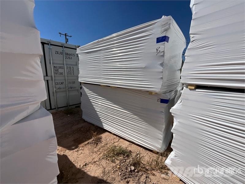  Quantity of 96 in x 48 in Polyiso Insulation 윈치, 호이스트 및 자재 리프트