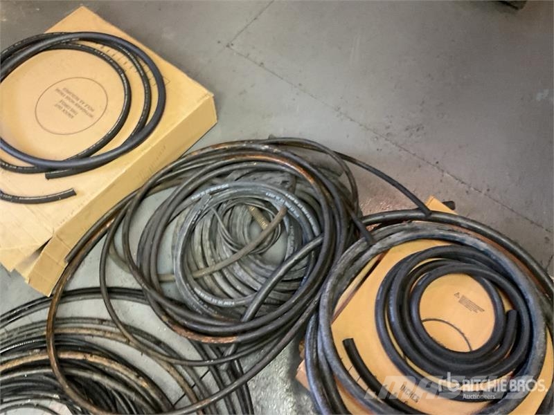  Quantity of Air Brake and Heater Hoses Otros componentes