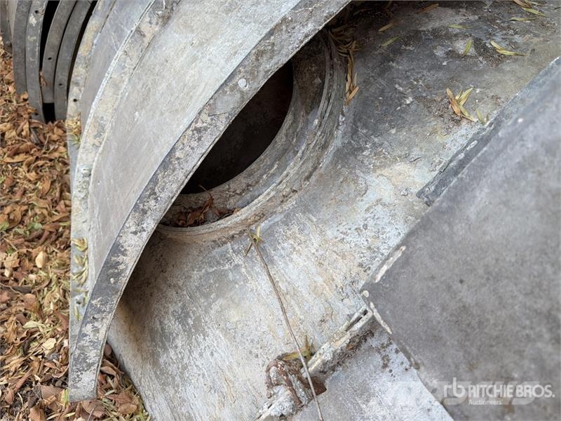 Quantity of Aluminum Concrete Manhole Forms Concre 混凝土配件