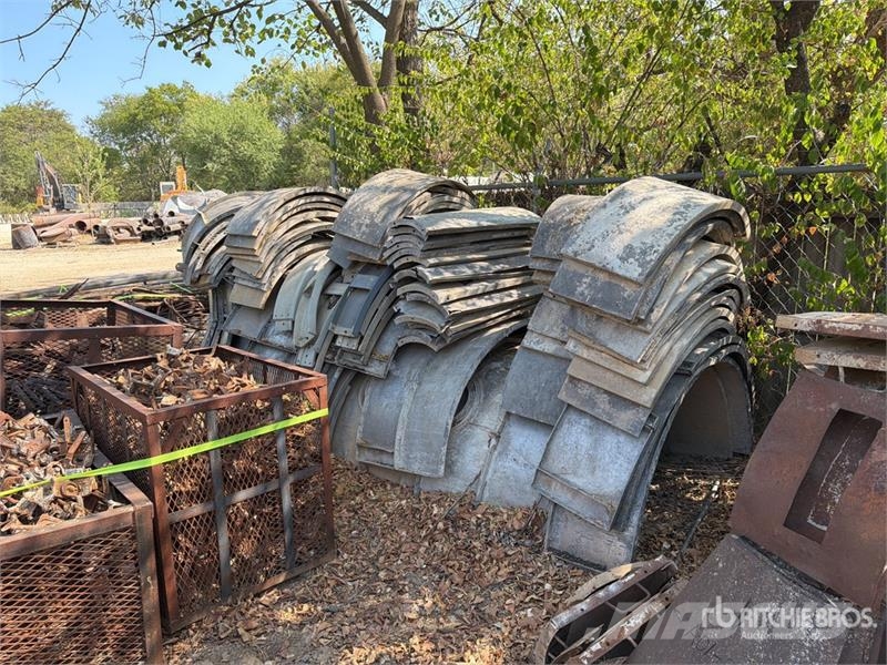 Quantity of Aluminum Concrete Manhole Forms Concre 混凝土配件