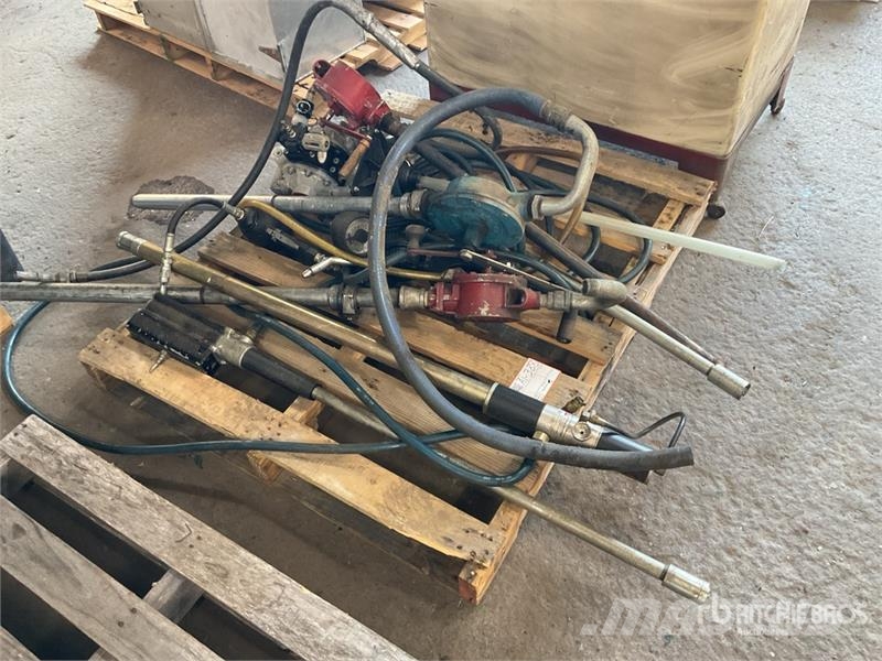 Quantity of Barrel Pumps Andre komponenter