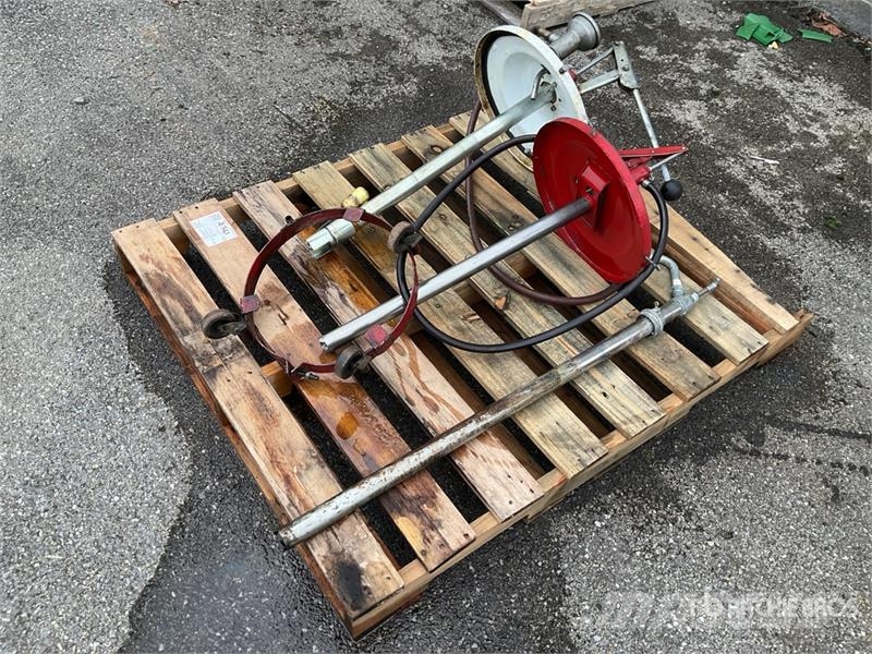  Quantity of Barrel Pumps مكونات أخرى