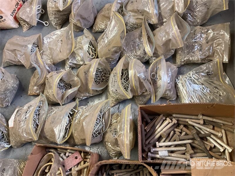  Quantity of Bolts Άλλα εξαρτήματα