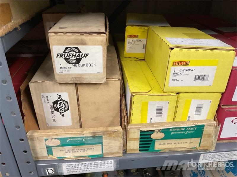  Quantity of Brake Chambers w/Misc. Brake Parts معدات النقل - غير ذلك