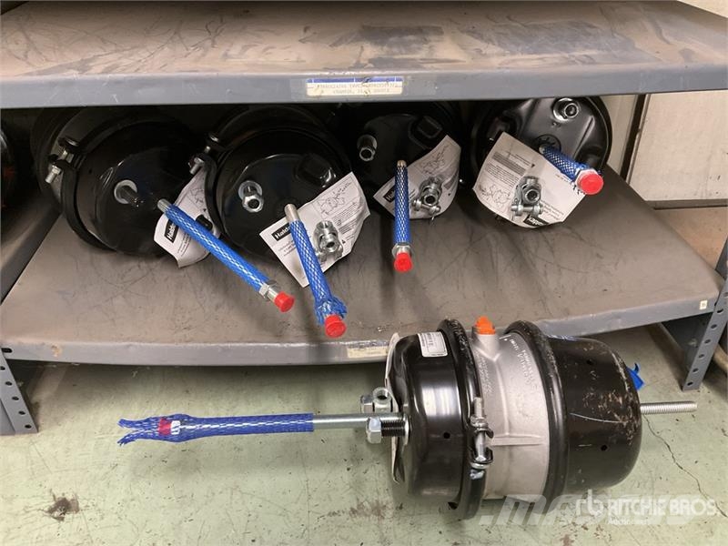 Quantity of Brake Chambers, Slack Adjusters & Misc Andet tilbehør