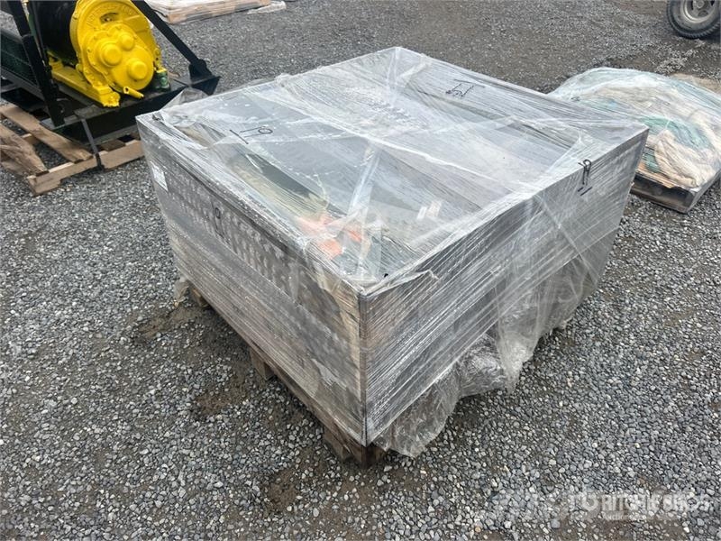  Quantity of Contractor Supplies معدات البناء - غير ذلك