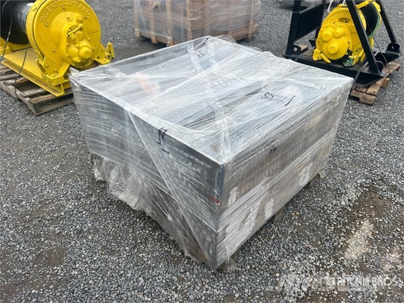  Quantity of Contractor Supplies معدات البناء - غير ذلك