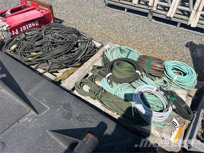  Quantity of Contractor Supplies 其他