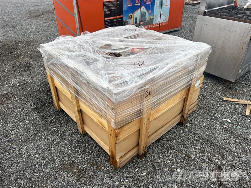  Quantity of Contractor Supplies Otros